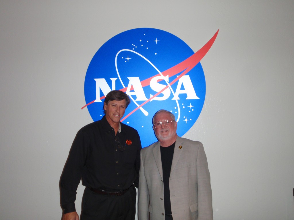 Paul Robinson, Program Chair and Sy Liebergot, EECOM of the Apollo Missions